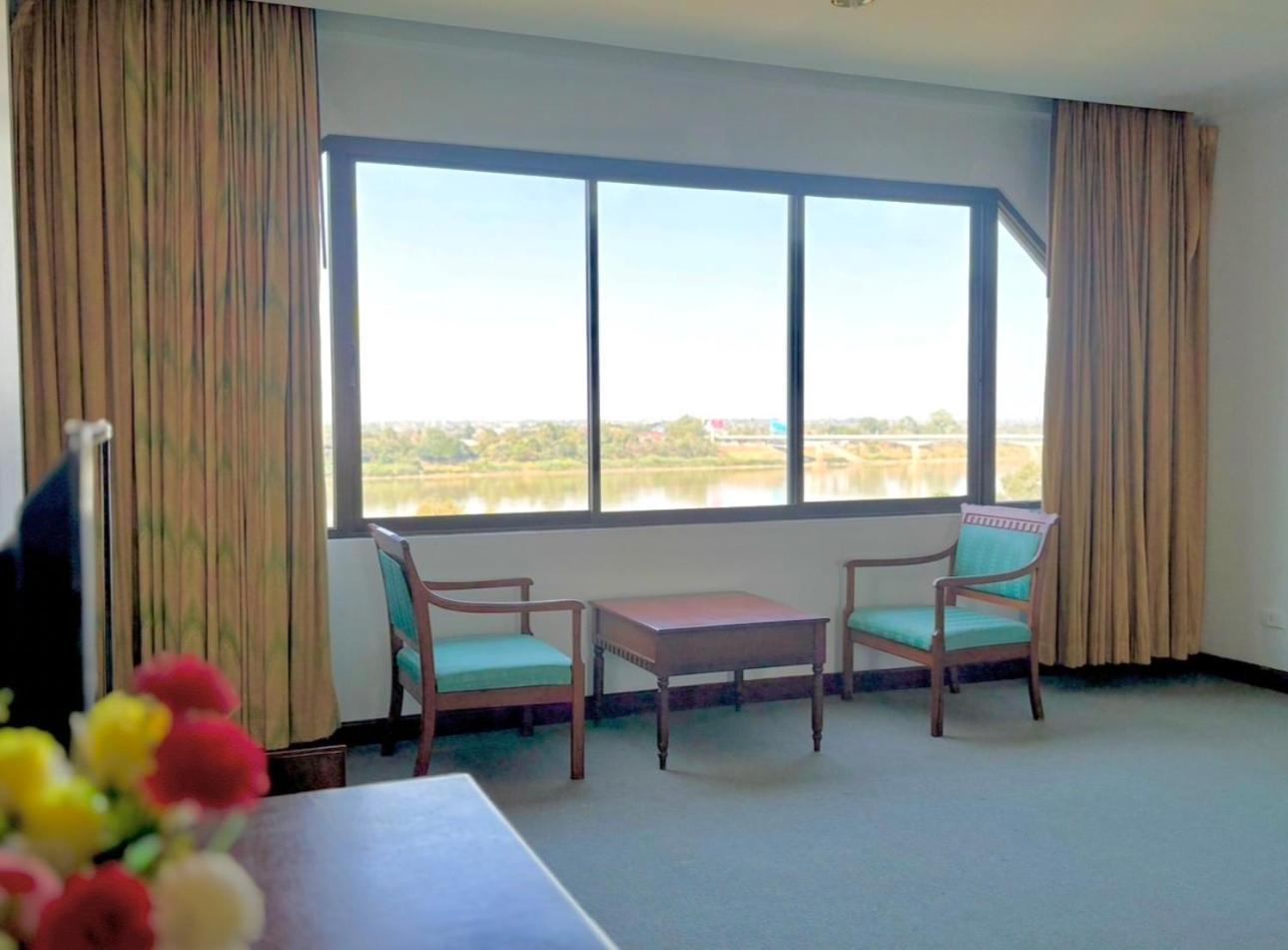 Royal Mekong Riverside Hotel نونغ خاي المظهر الخارجي الصورة